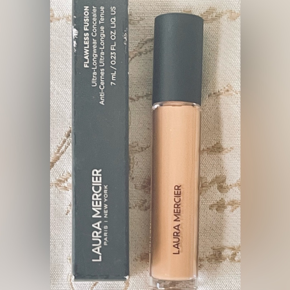 Laura Mercier Flawless Fusion Ultra-Longwear Concealer - Tan